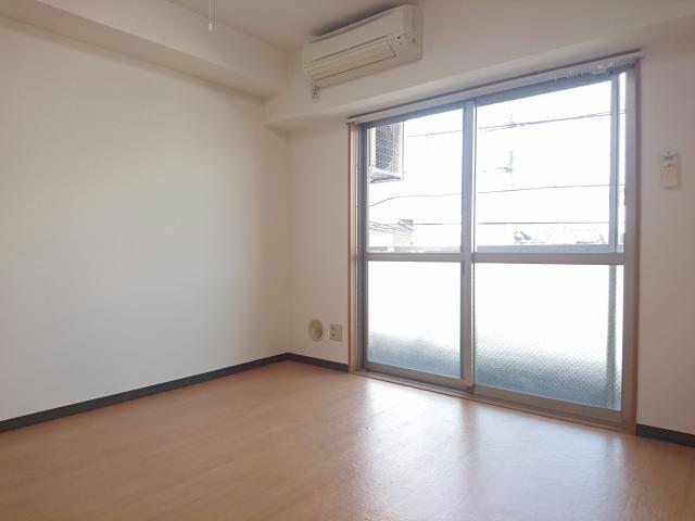 居室・リビング　※別部屋写真