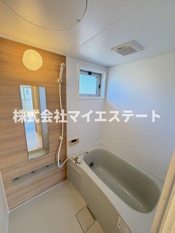 バス・シャワールーム　同型・同タイプ、別部屋