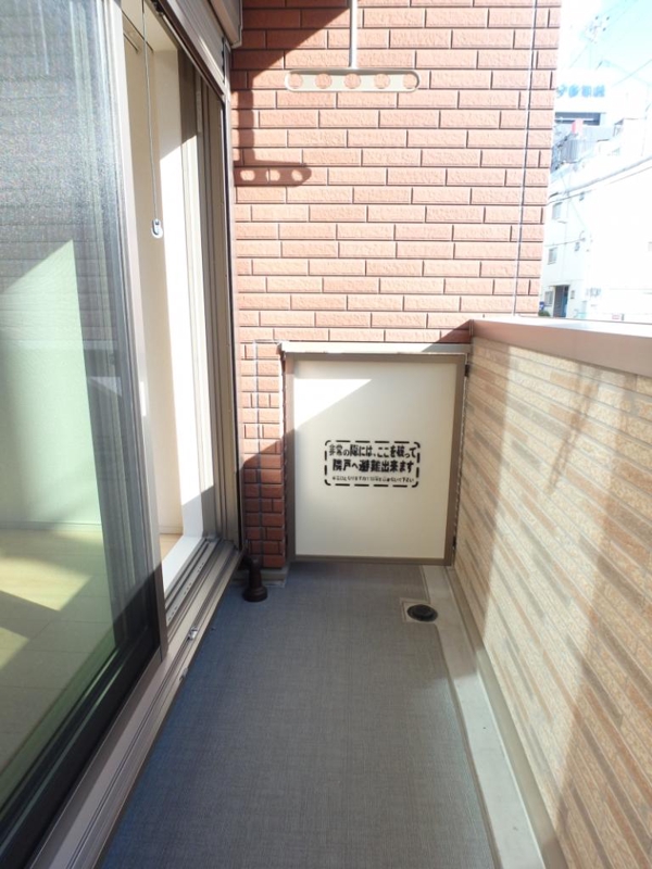 バルコニー
