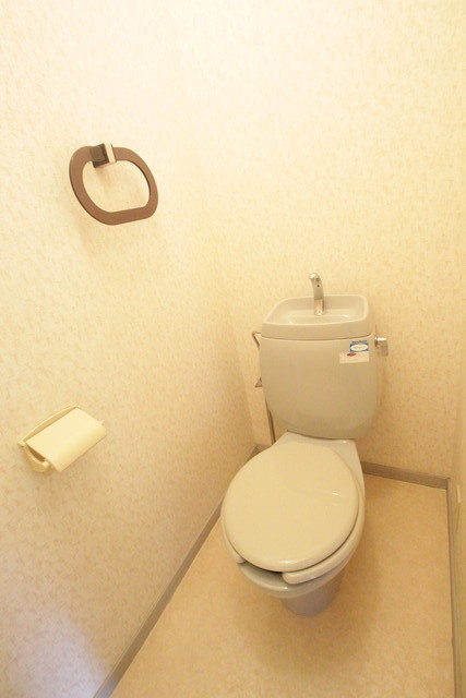 トイレ　※別部屋参考写真