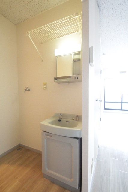 洗面設備　※別部屋参考写真