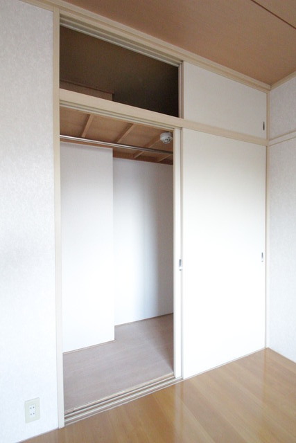 収納　※別部屋参考写真