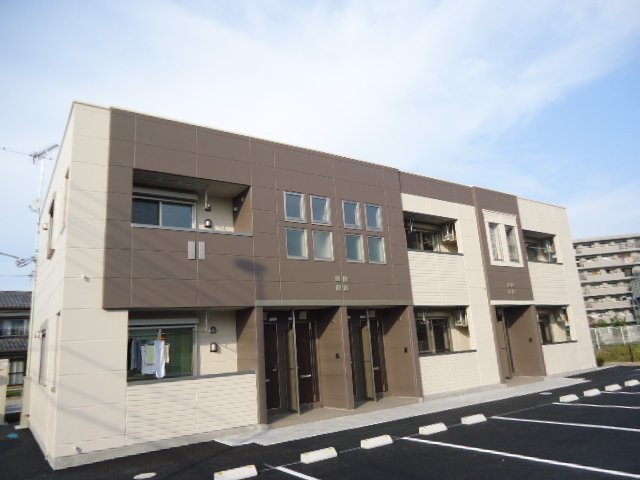 建物外観　外観写真（昼）