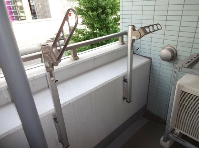 バルコニー　バルコニー