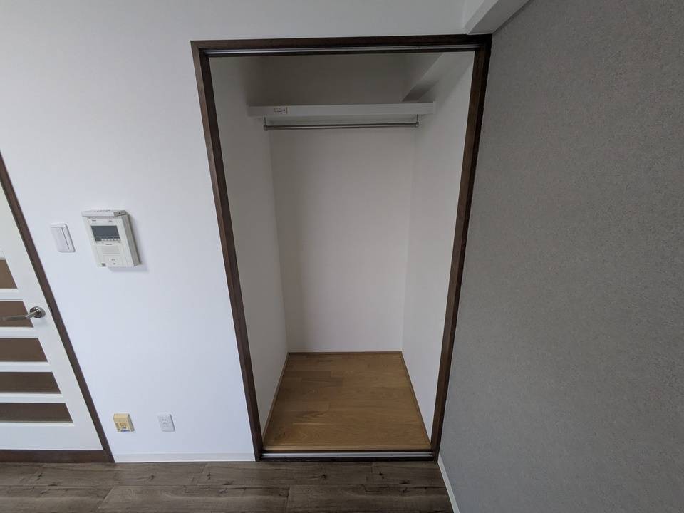 収納　ウォークインクローゼット