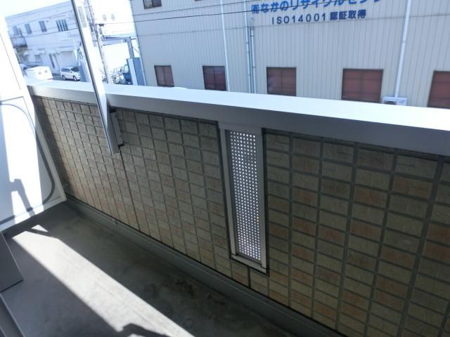 バルコニー　広めのバルコニー