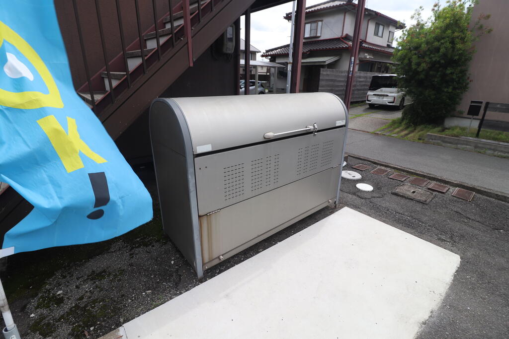 その他　敷地内ゴミST☆