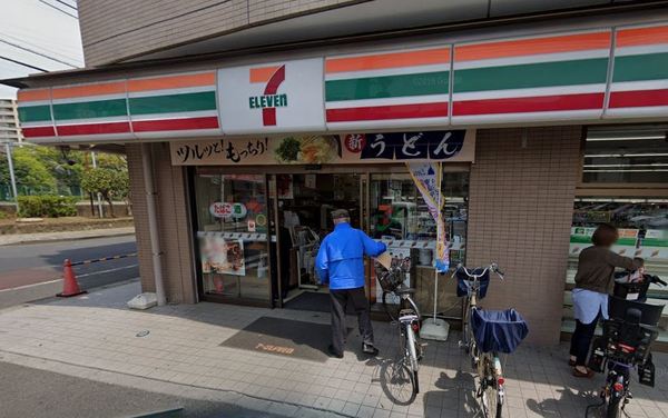 コンビニ　セブンイレブン船橋本町7丁目店（コンビニ）まで278m