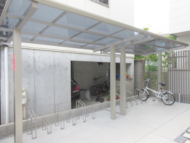 その他共有部分　★屋根付き自転車置場★