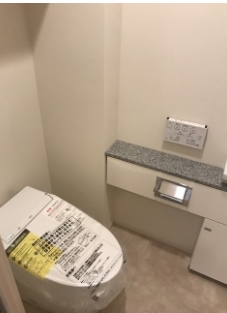 ＪＲ山手線 田町駅 徒歩8分 32階建 築5年のトイレ写真