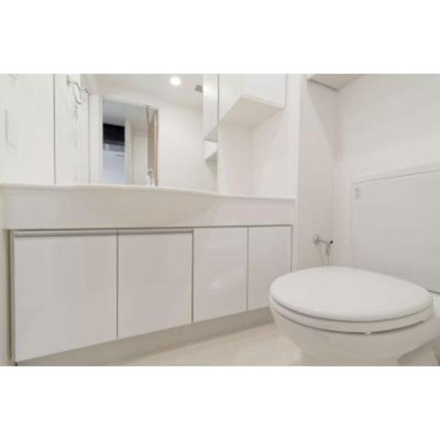 洗面設備　※写真は同タイプ住戸です。