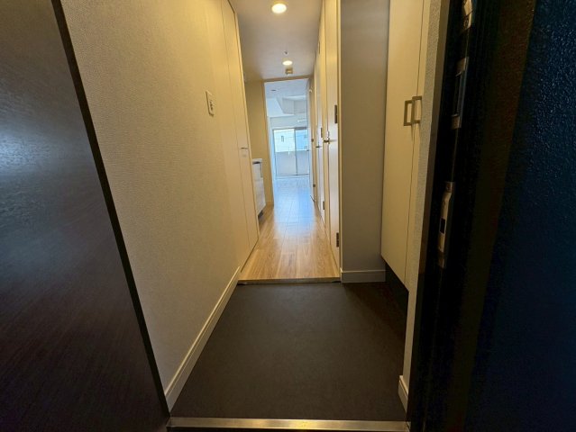 玄関　プレサンス新栄町ギャラント