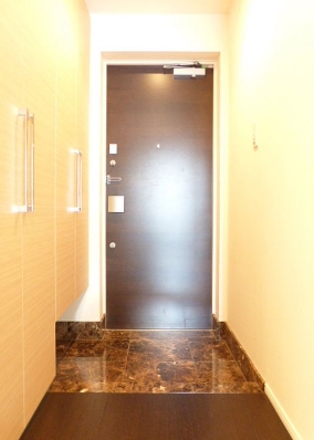 玄関　他部屋参考写真