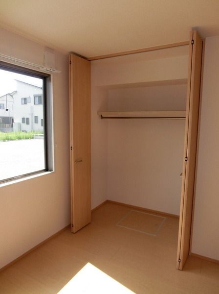 収納　洋室にはもちろんクローゼット収納