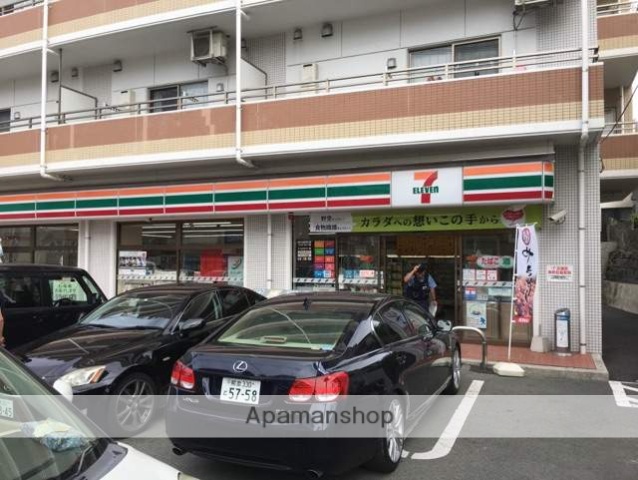 コンビニ　セブンイレブン熊本黒髪２丁目店（コンビニ）まで130m