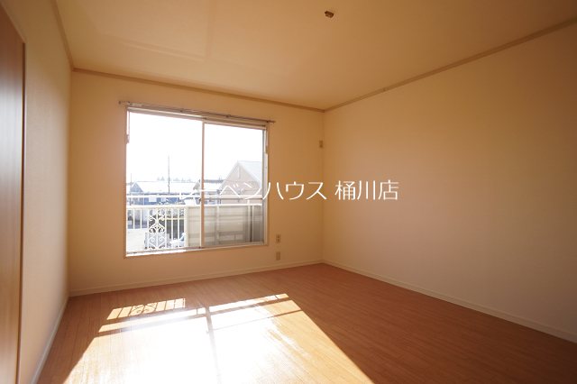 その他部屋・スペース　レーベンハウス桶川店へ　048-787-5511