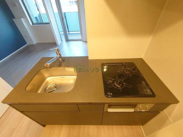 キッチン　クリオ市谷柳町　1001