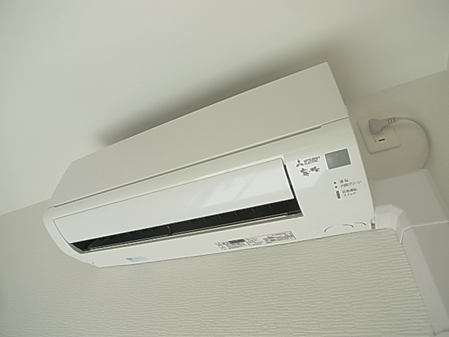 その他　エアコン付き