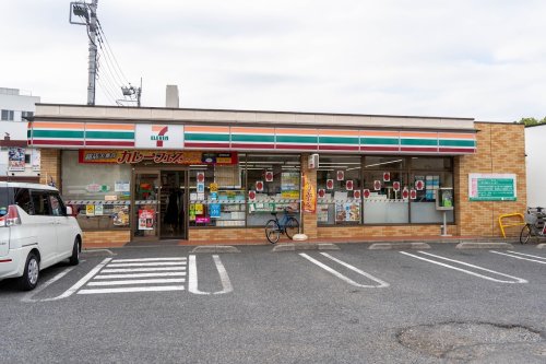 コンビニ　セブンイレブン 練馬東大泉2丁目店（コンビニ）まで881m