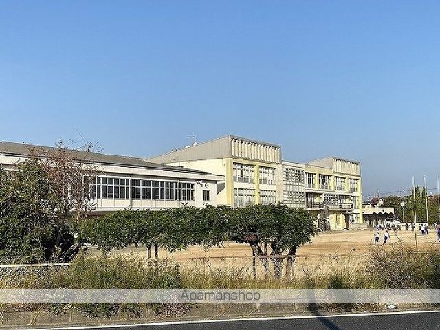 小学校　高砂市立小学校伊保小学校（小学校）まで2745m
