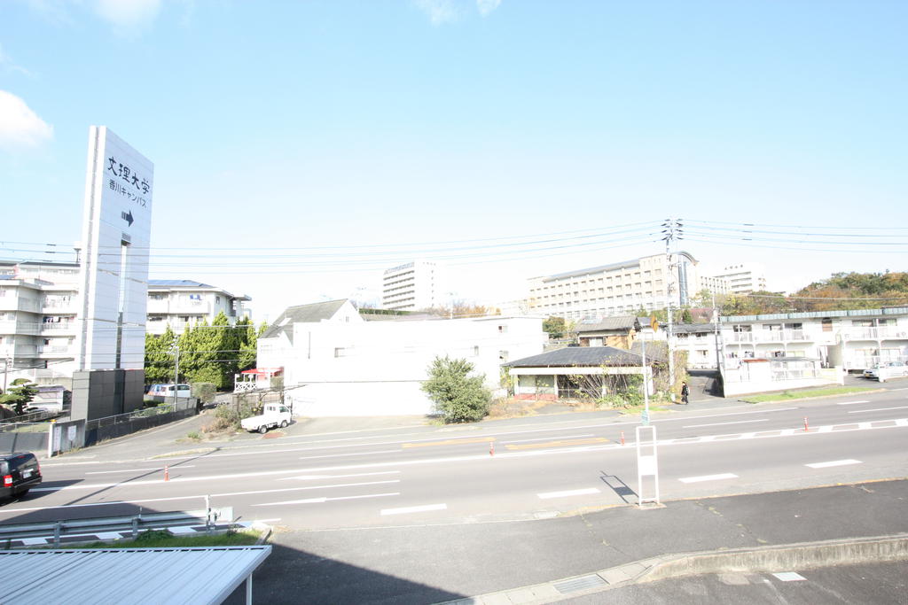 大学・短大　私立徳島文理大学香川校（大学・短大）まで2326m