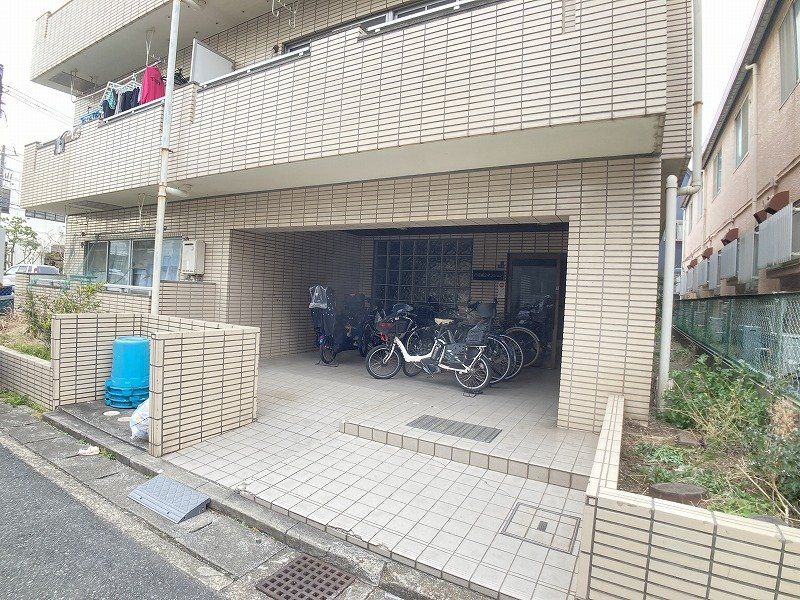エントランス　共有部分