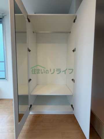 エクサム西新宿の内装写真