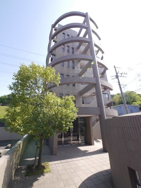 エントランス　★お問い合わせはタウンハウジングまで★