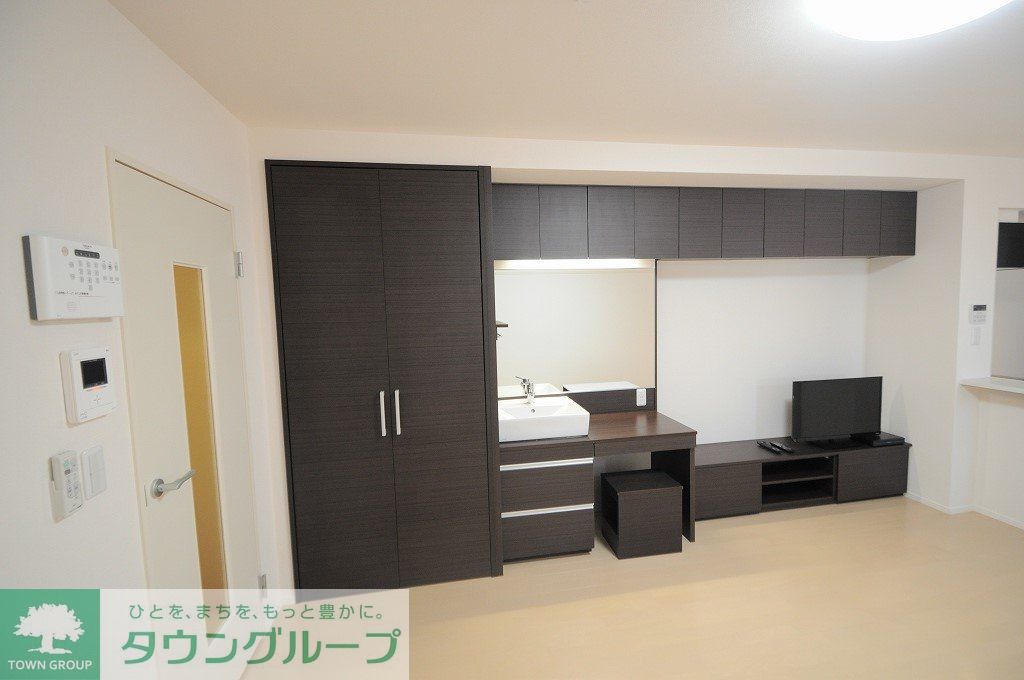 居室・リビング　同タイプの部屋の写真です