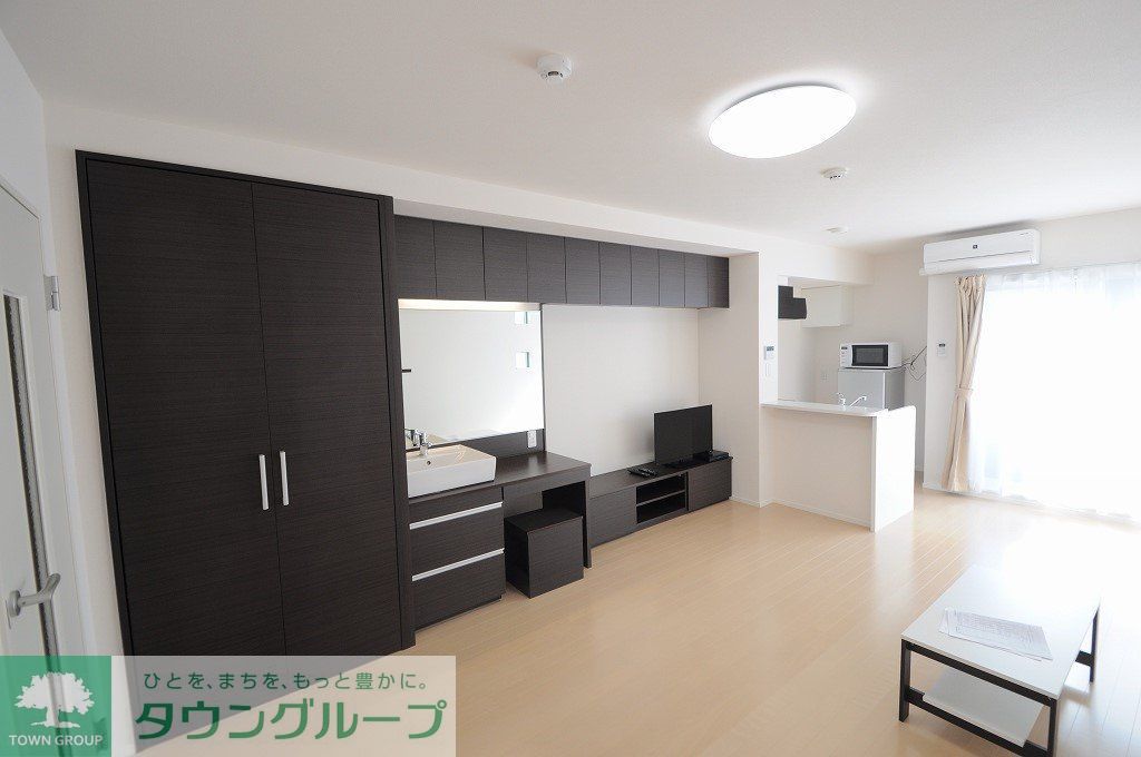 居室・リビング　同タイプの部屋の写真です