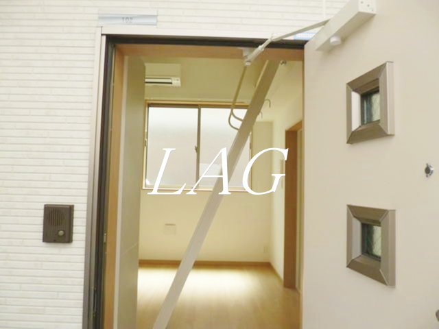 玄関　玄関です。