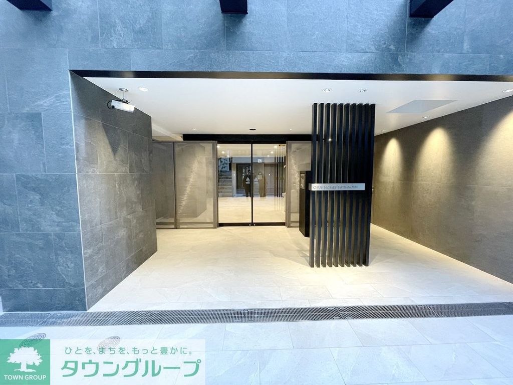 エントランス　エントランス