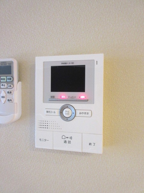 セキュリティ　★訪問者の分かるＴＶモニターホン★