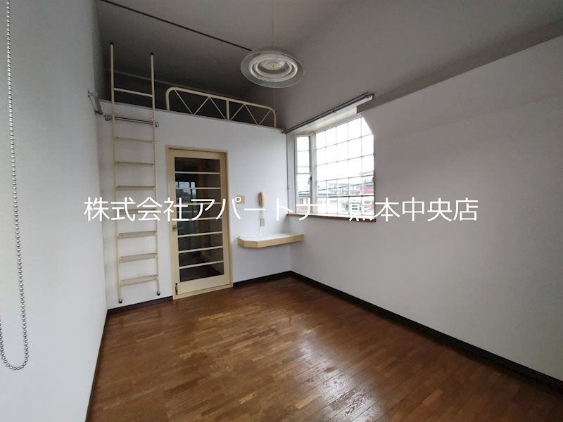 その他部屋・スペース　ロフトも広々4.5帖。