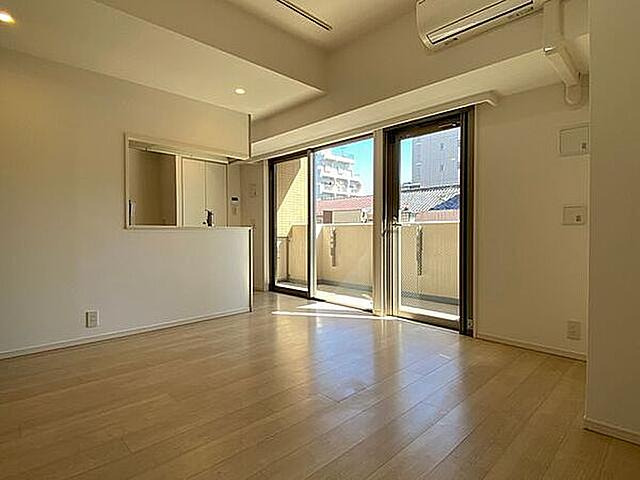 居室・リビング　（別タイプ参考写真）レジディア町屋　荒川区町屋6