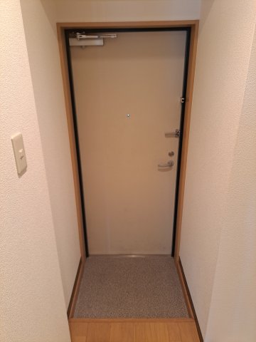 玄関　スッキリまとまった玄関です