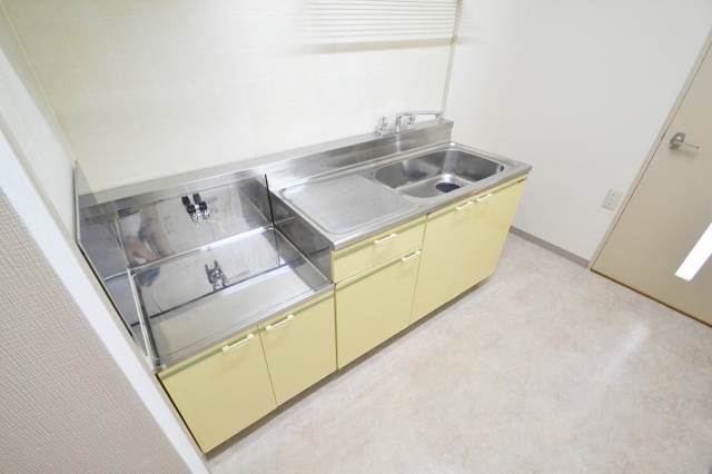 キッチン　パティオ西島田