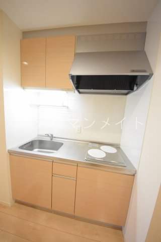 キッチン　ＩＨコンロ２口付き！