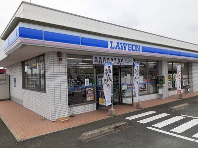 コンビニ　ローソン（コンビニ）まで450m
