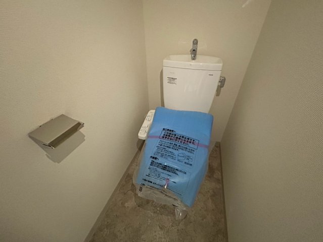 エステムコート新大阪XVIIベイスのトイレ写真