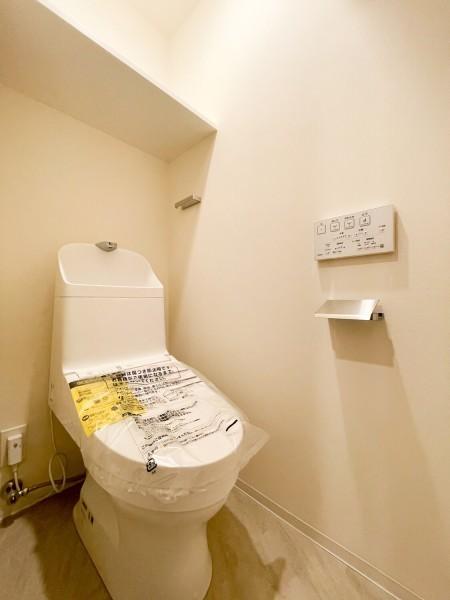 トイレ　トイレもきれいです