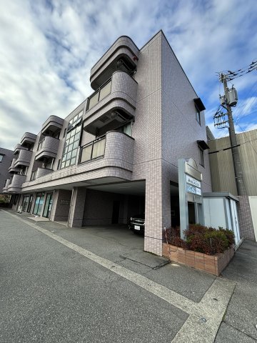 建物外観　きれいな外観です