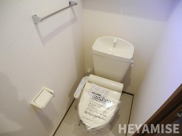 トイレ　※同間取りの別の階のお部屋の画像です※