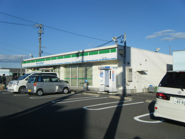 コンビニ　ファミリーマート 美浜奥田店（コンビニ）まで685m