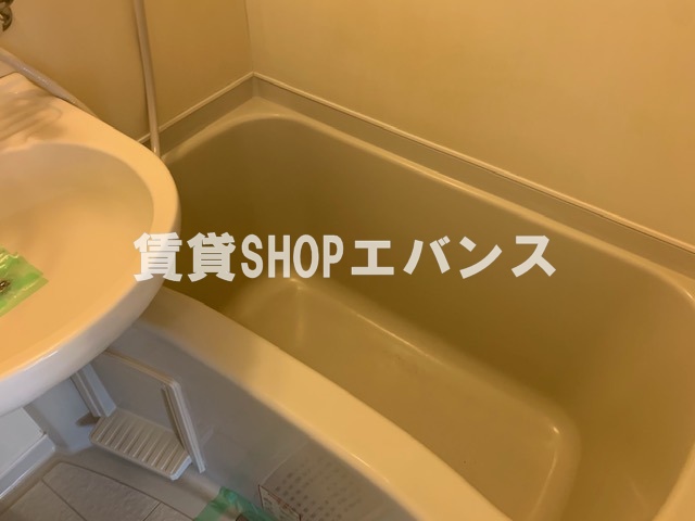 バス・シャワールーム　日々の疲れを癒すお風呂付です