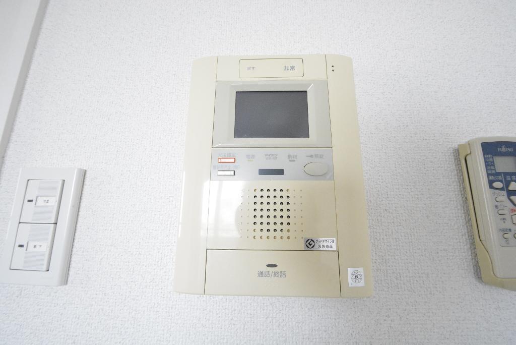 セキュリティ　カメラ付インターホン