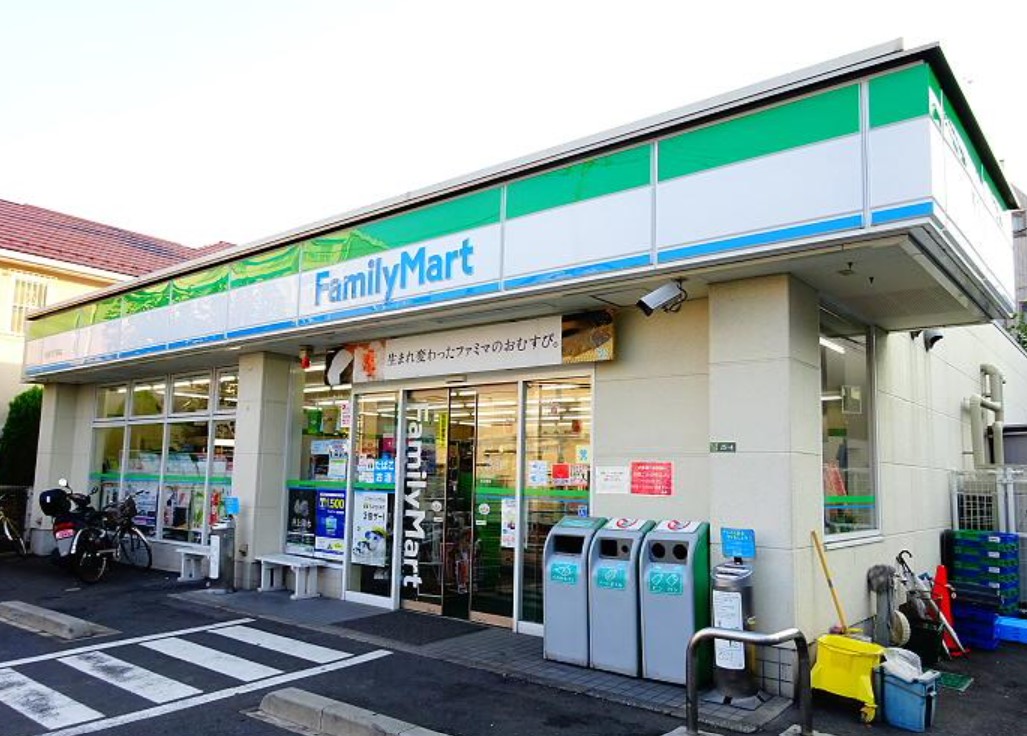 コンビニ　ファミリーマート松原六丁目店（コンビニ）まで291m