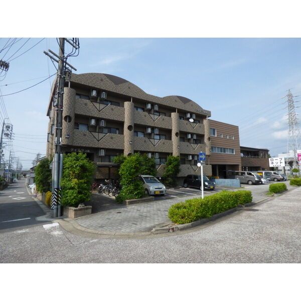 ティアラ八帖の外観写真