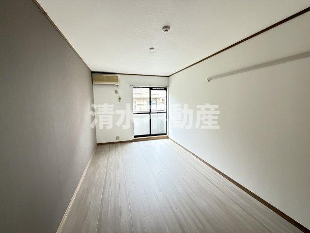 西武池袋線 練馬駅 徒歩5分 2階建 築32年の内装写真