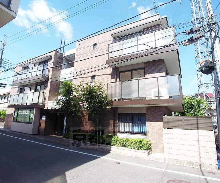 建物外観　オシャレなデザインです。